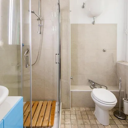 Casa Di Lalla 4* Roma
