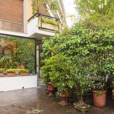 Casa Flavio Gianicolo Pensión Roma